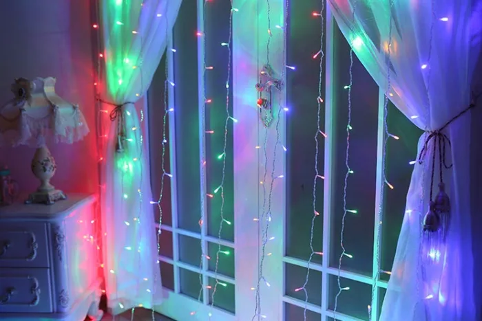 Christmas LED Curtain Lights - Image 11