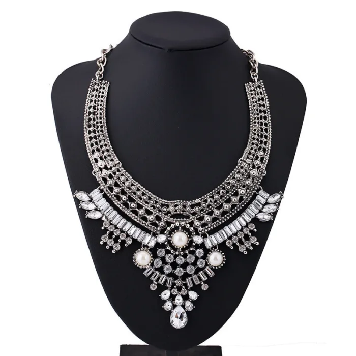 Alloy Diamond Short Necklace Crystal Necklace - Image 8