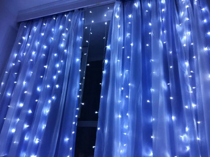 Christmas LED Curtain Lights - Image 14