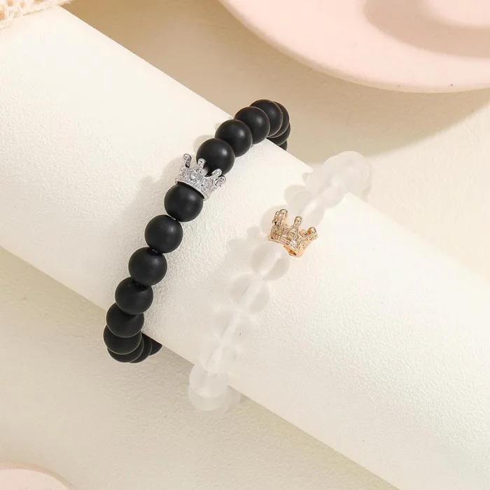 Fashion Jewelry 2pcs Handmade Crown Beaded Charms Bracelet Luminou Heart Glow In The Dark Couple Bracelet For Lover Men Women Fluorescent Gift - Image 6