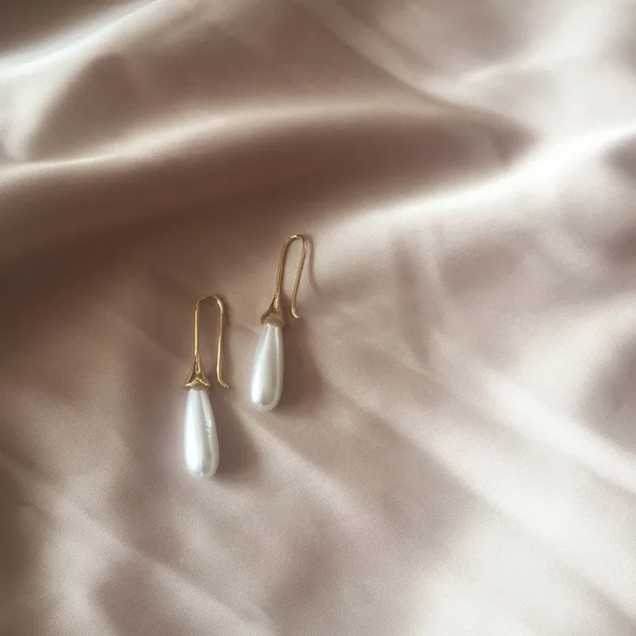 Waterdrop pearl simple personality earrings - Image 6