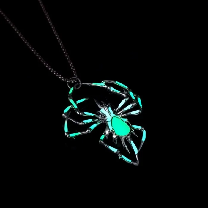 Halloween Creative Stereo Luminous Spider Necklace Jewerly Glowing Night Fluorescence Antique Vintage Glow In The Dark For Men Women Gift Party Halloween Day Club - Image 4