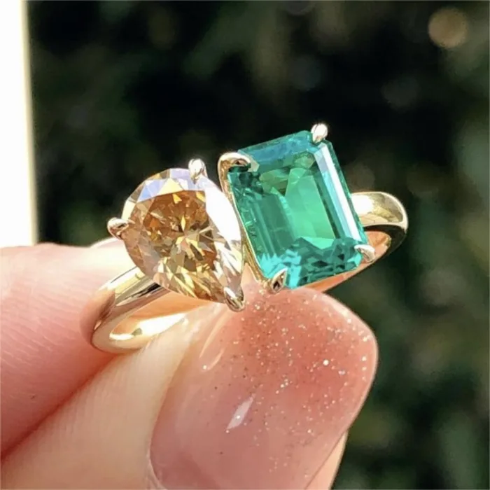 Fashion Jewelry Creative Double Main Stone Lady Green Yellow Zircon Square Stone Ring Female Luxury Crystal Engagement Ring Classic Gold Color Wedding Rings For Women Minimalist Bands - Image 2