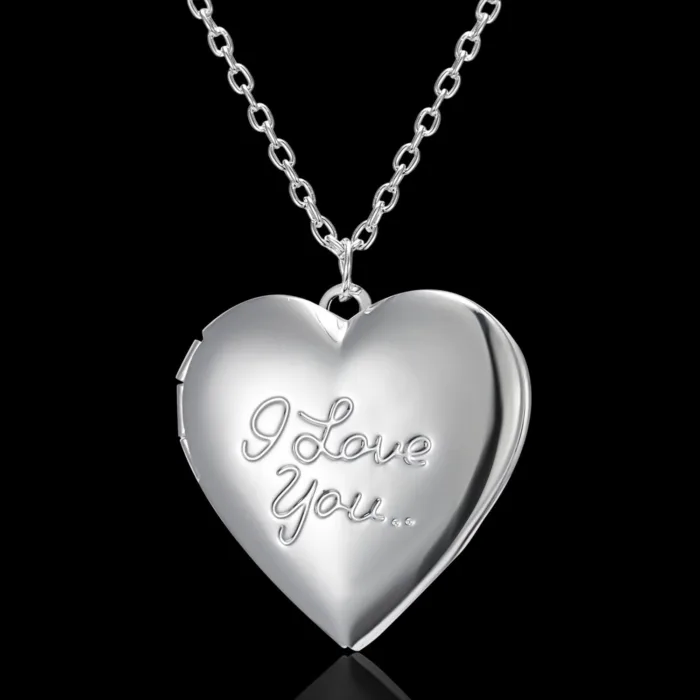 Carved Design Love Necklace Personalized Heart-shaped Photo Frame Pendant Necklace For Women Family Jewelry For Valentine's Day - Image 3